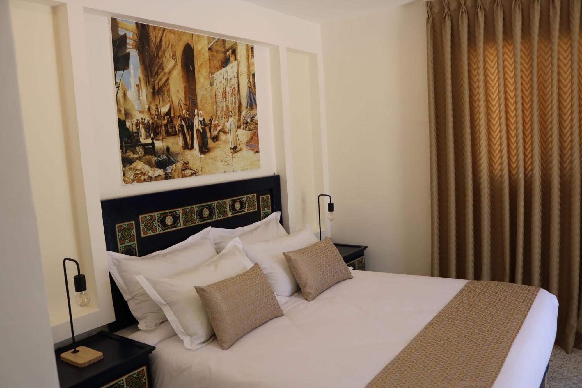Gallery Hotel Amman Esterno foto